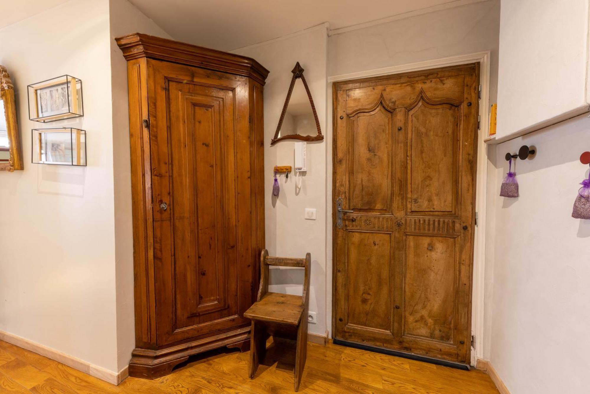 Spacious And Bright Flat Close To The Beach : Heart Of Old Νίκαια Εξωτερικό φωτογραφία